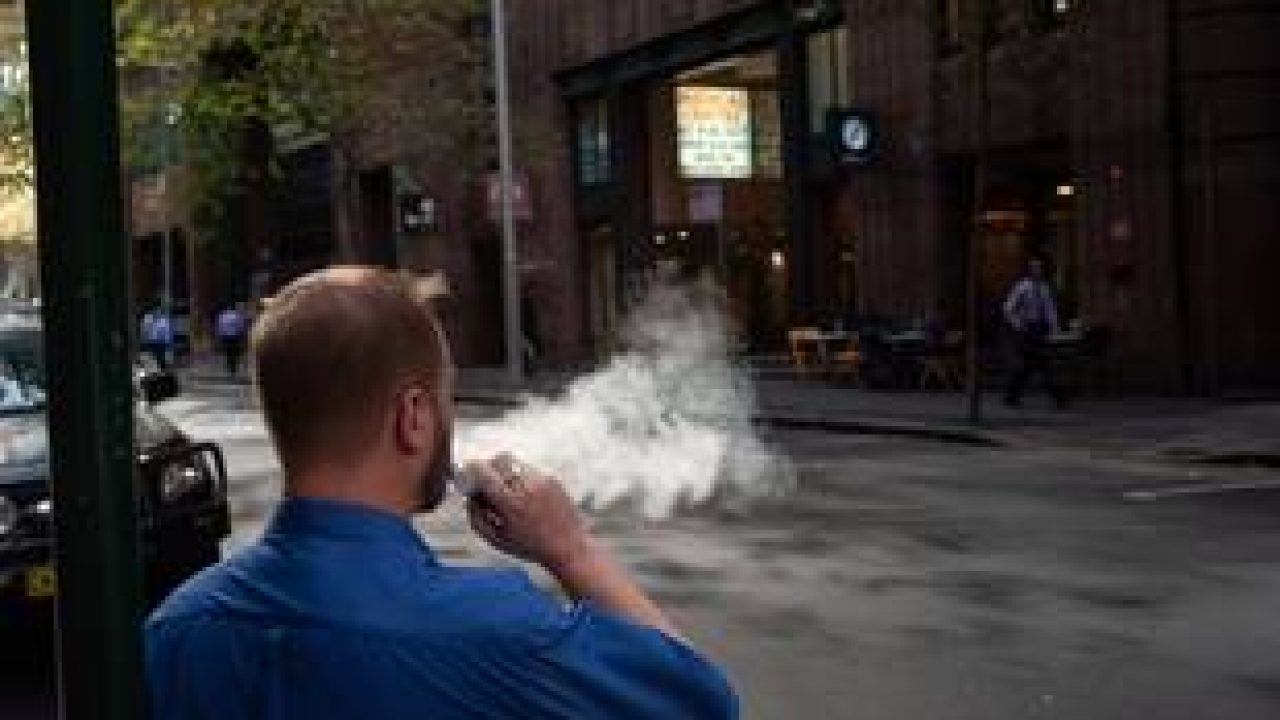Quelle cigarette électronique choisir : comment utilisez-vous cet accessoire ?